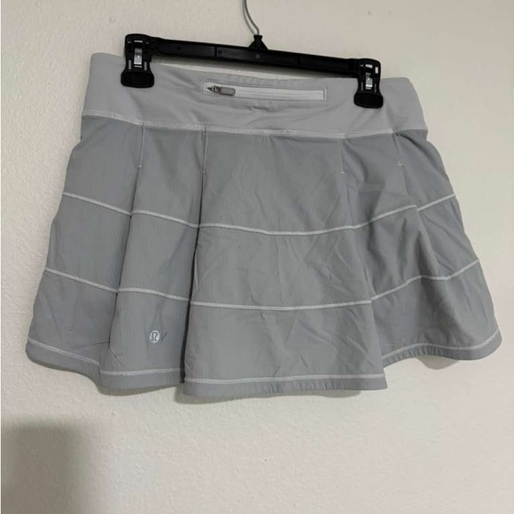 lululemon athletica Dresses & Skirts - Lululemon Athletica White Textured Fabric